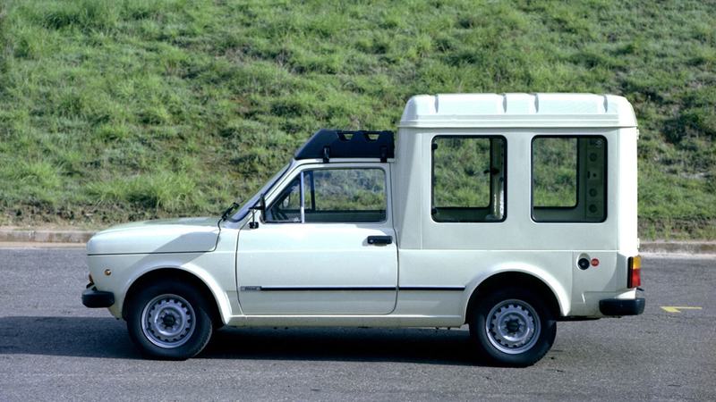 Illustration for article titled The First Mass Produced Alcohol Car Was Of Course A Fiat